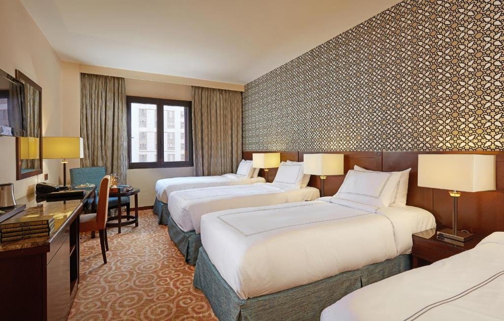 Madinah Hotel Image